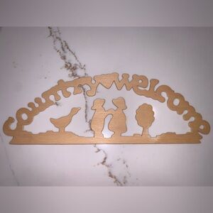 [NEW] Vintage "Country Welcome" Wooden Sign